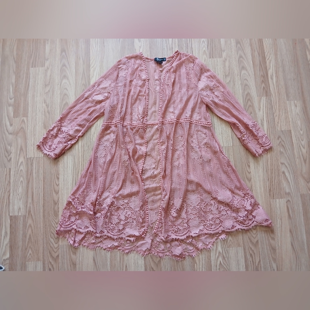 Miss Chievous Women's Pink Lace Robe
